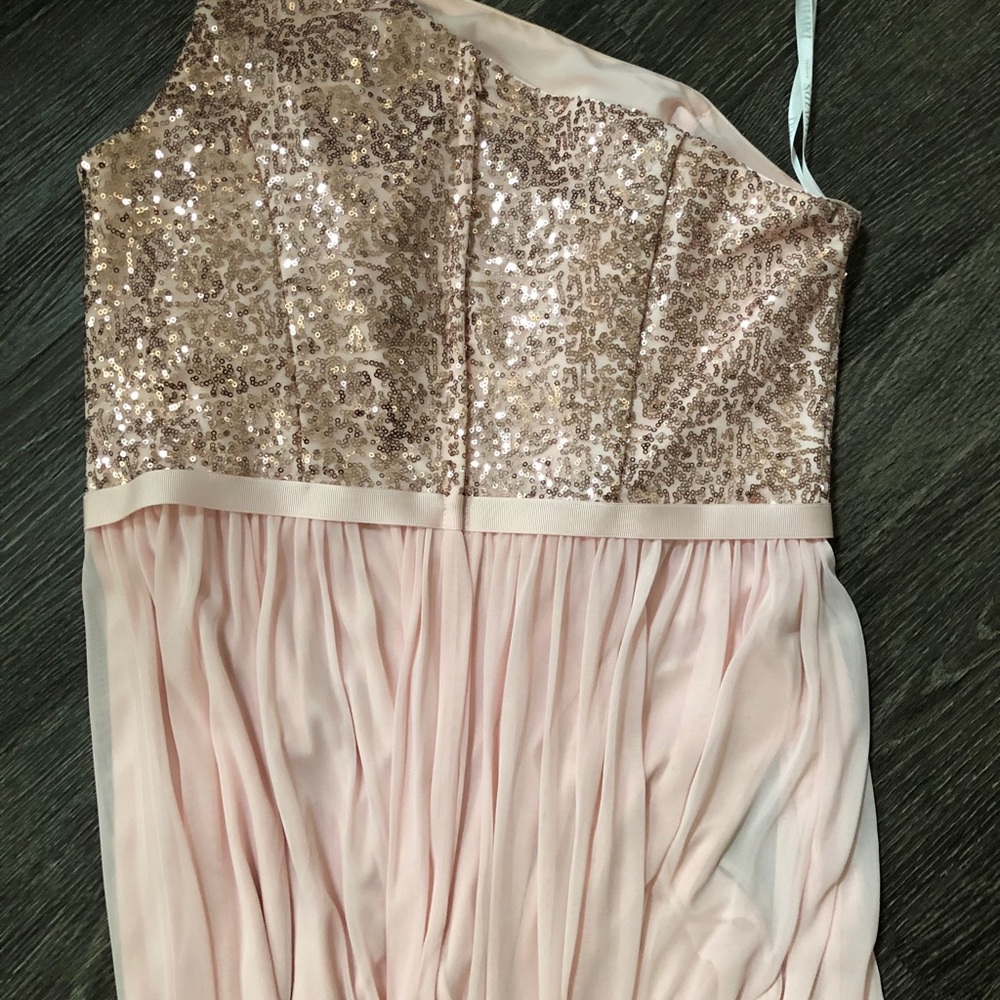 Dress - Picture 4 of 5